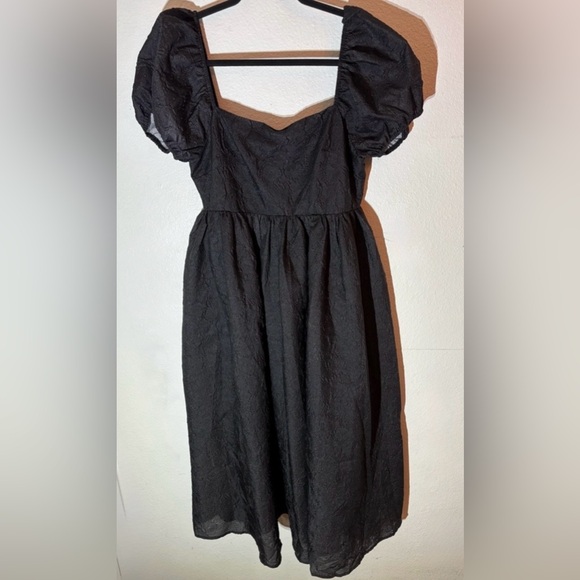 Lulus NWT Adorable Mood” Black Floral Jacquard Puff Sleeve Babydoll Dress Medium - Picture 7 of 14